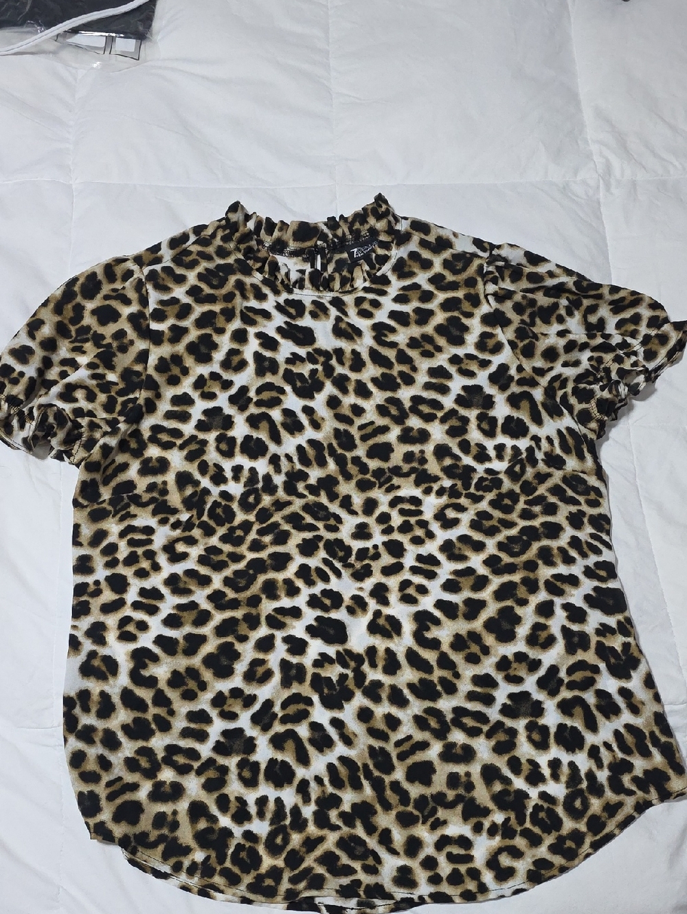 NY&CO. Leopard Print Short Sleeve Top - Tan/Black